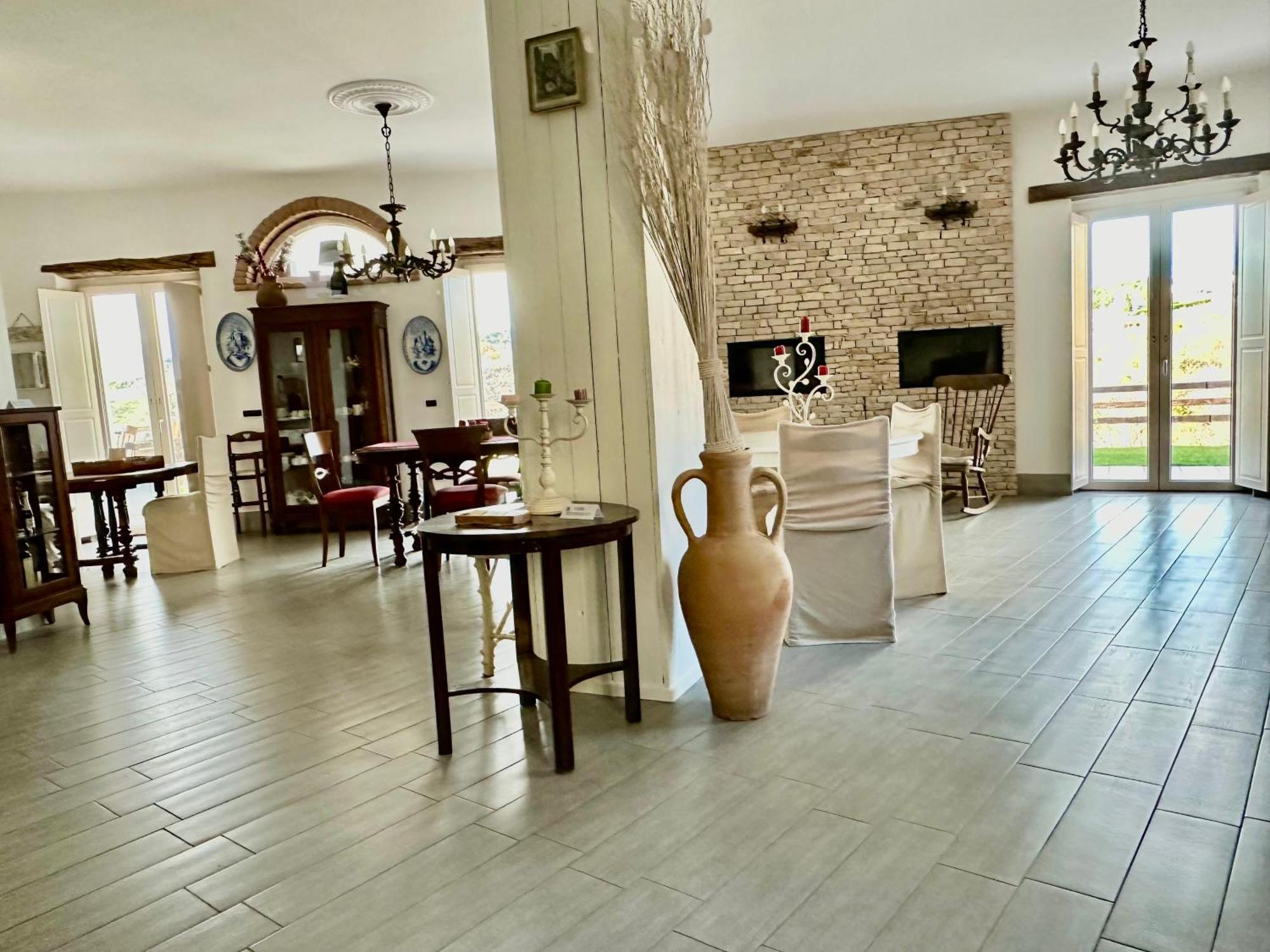 Country B&B Piani Del Mattino Potenza Eksteriør bilde